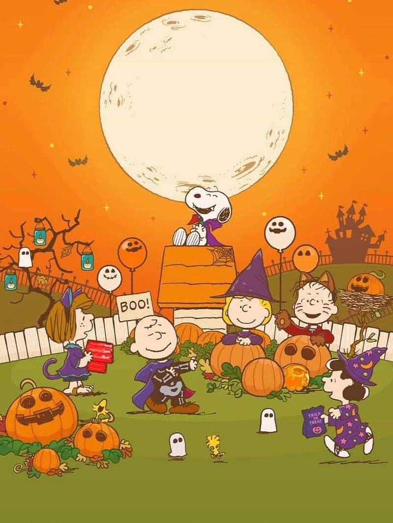 Festive Halloween Peanuts Wallpaper with Snoopy and Friends