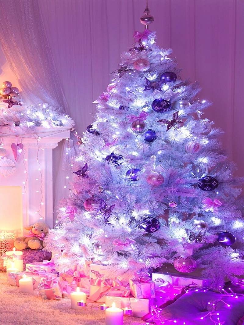 Christmas Purple Wallpaper Shimmering Tree and Gifts Glow