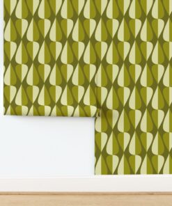 The Mid-Mod Motif: Vintage Spades in Avocado